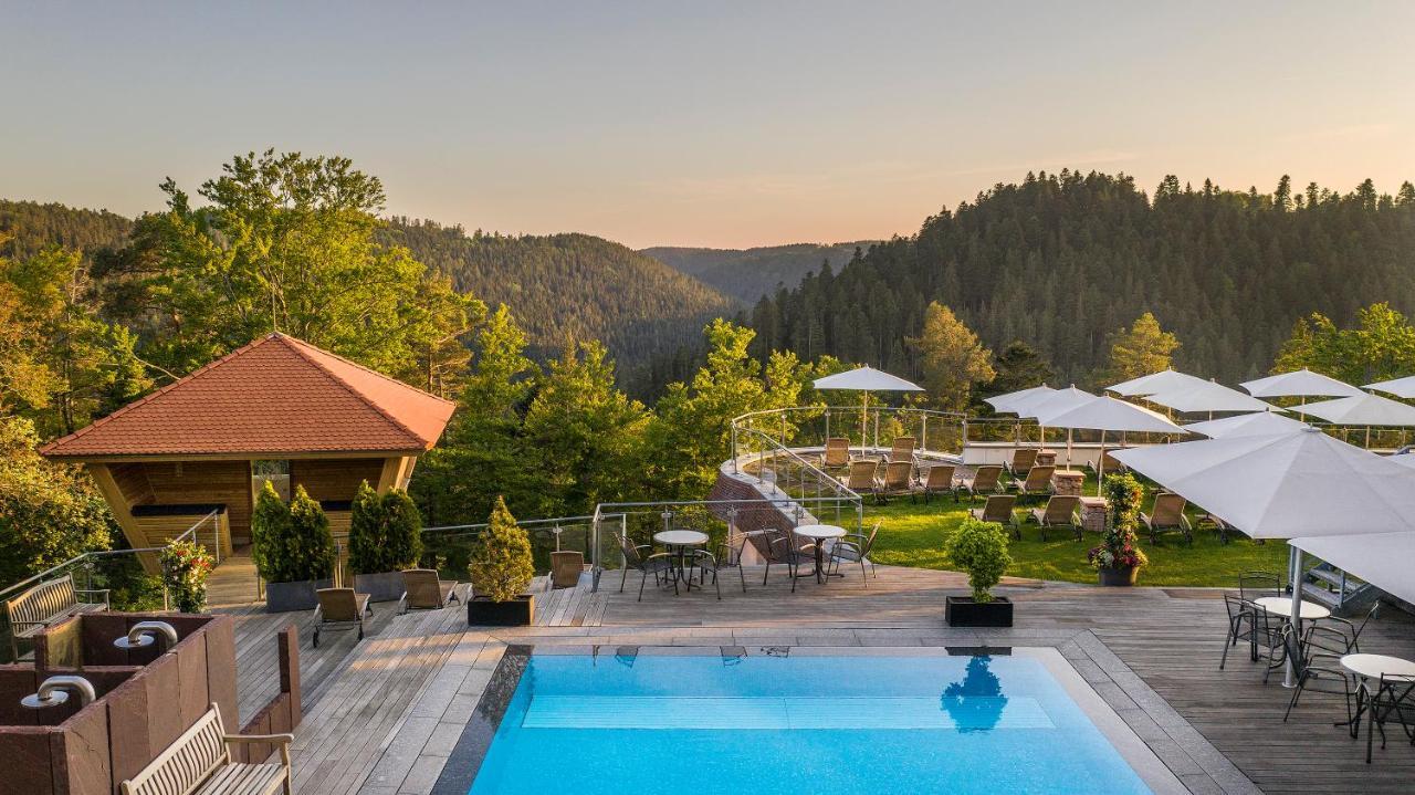 Hotel Kronelamm Im Schwarzwald Bad Teinach-Zavelstein Exterior photo