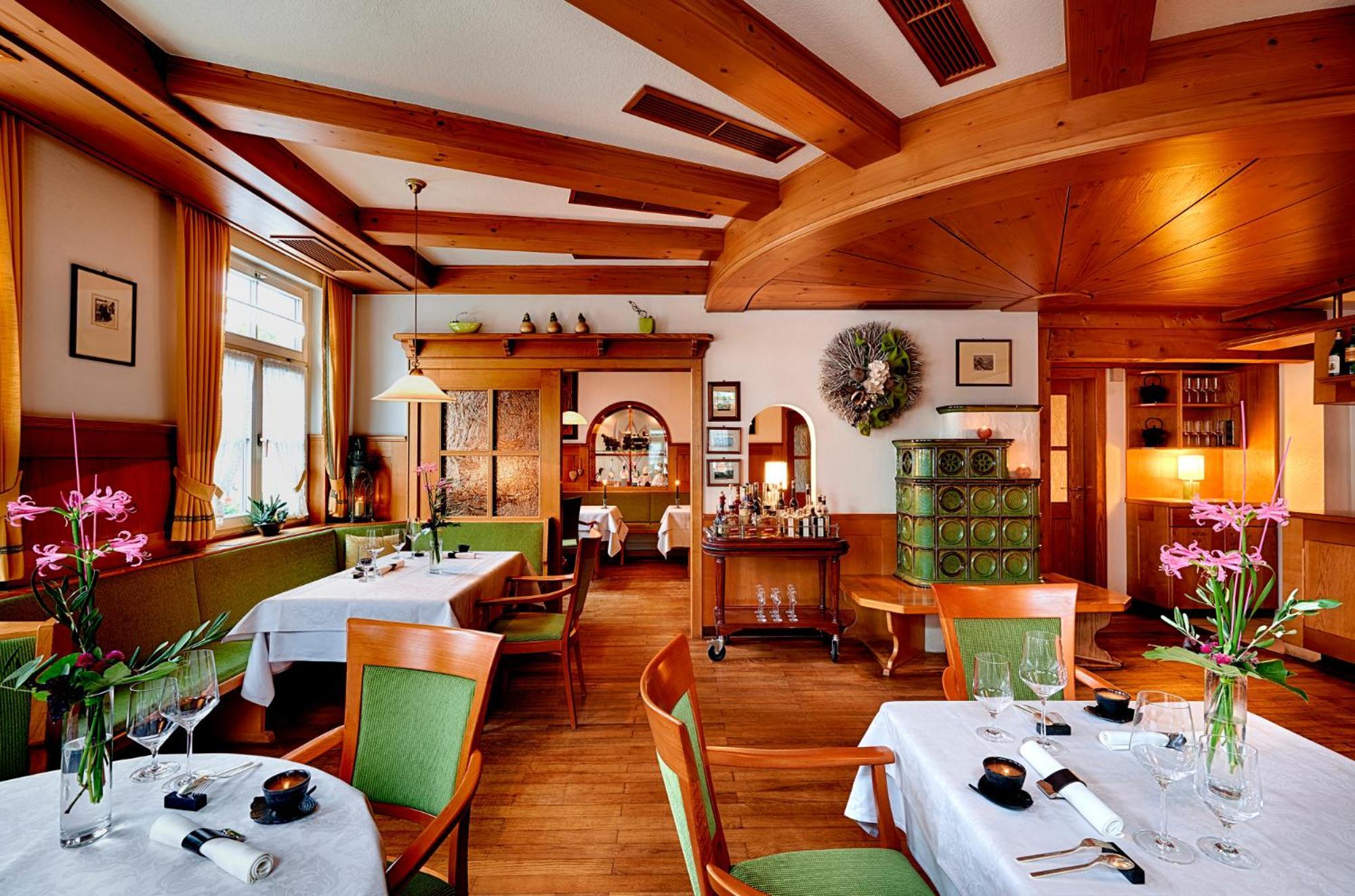 Hotel Kronelamm Im Schwarzwald Bad Teinach-Zavelstein Exterior photo
